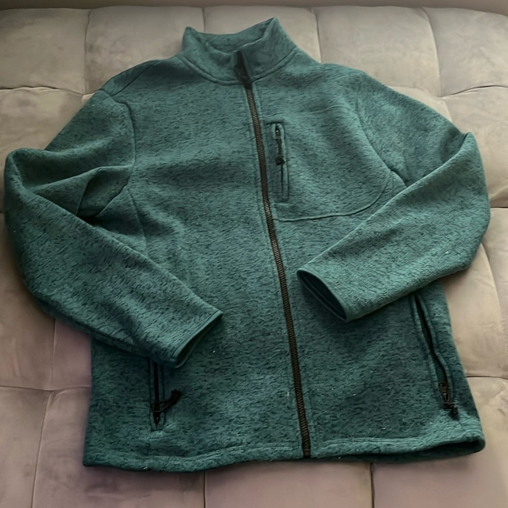 “Outdoor Life Fleece size small”